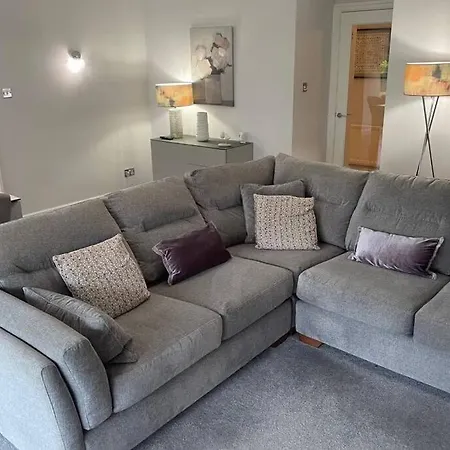 2 Bedroom 2 Bathroom Luxury 1 Minute From Pet Friendly Free Parking شقة Winster (Cumbria)
